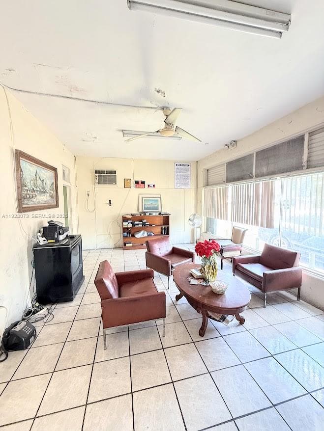 11851 W Dixie Hwy, Miami, FL 33161 photo 5