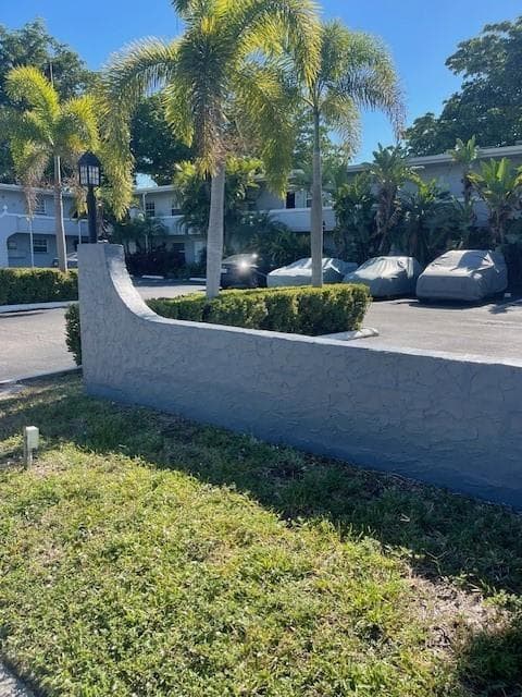 900 NE 26 Street # 15, Wilton Manors, FL 33305 photo 2