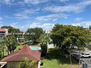 3571 Inverrary Dr # 408, Lauderhill, FL 33319