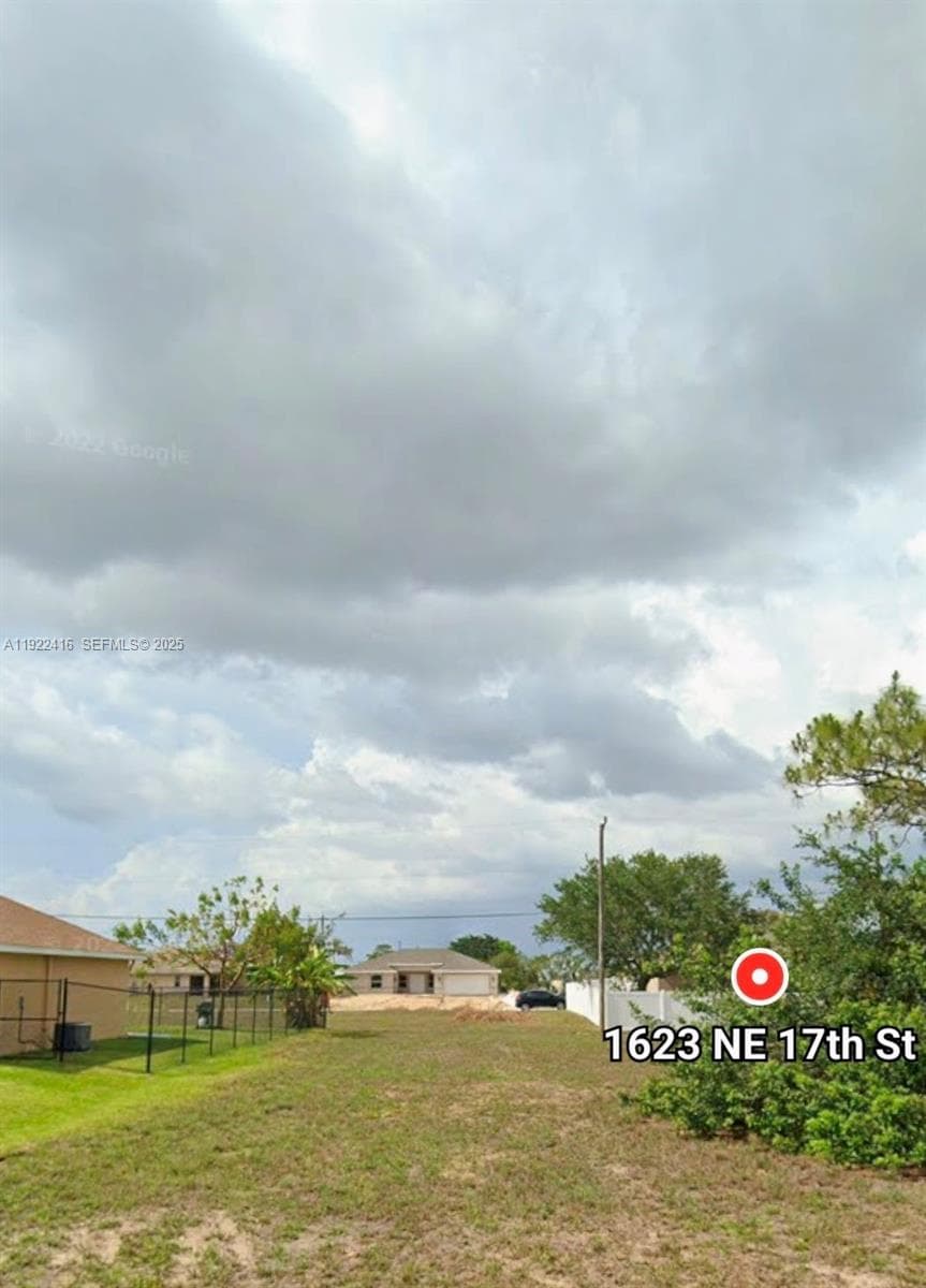 1623 NE 17th ST, Cape Coral, FL 33909 photo 2