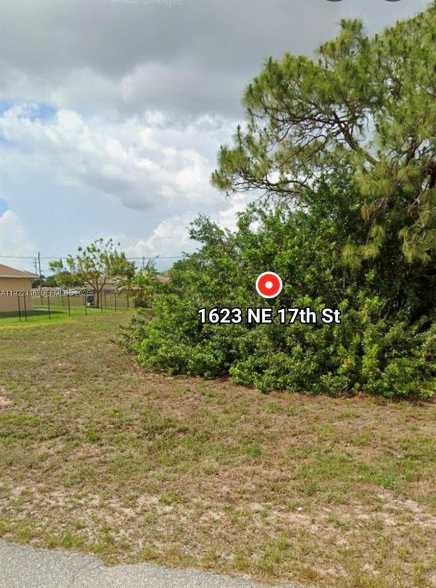 1623 NE 17th ST, Cape Coral, FL 33909 photo 4