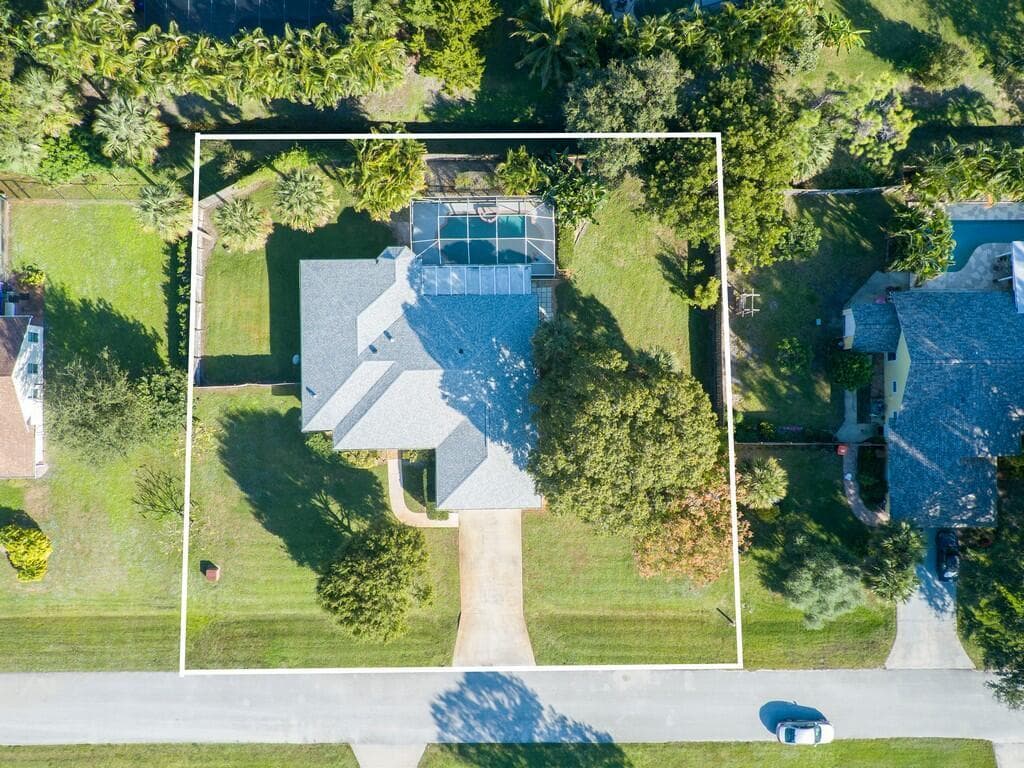 6130 60th Court, Vero Beach, FL 32967 photo 2
