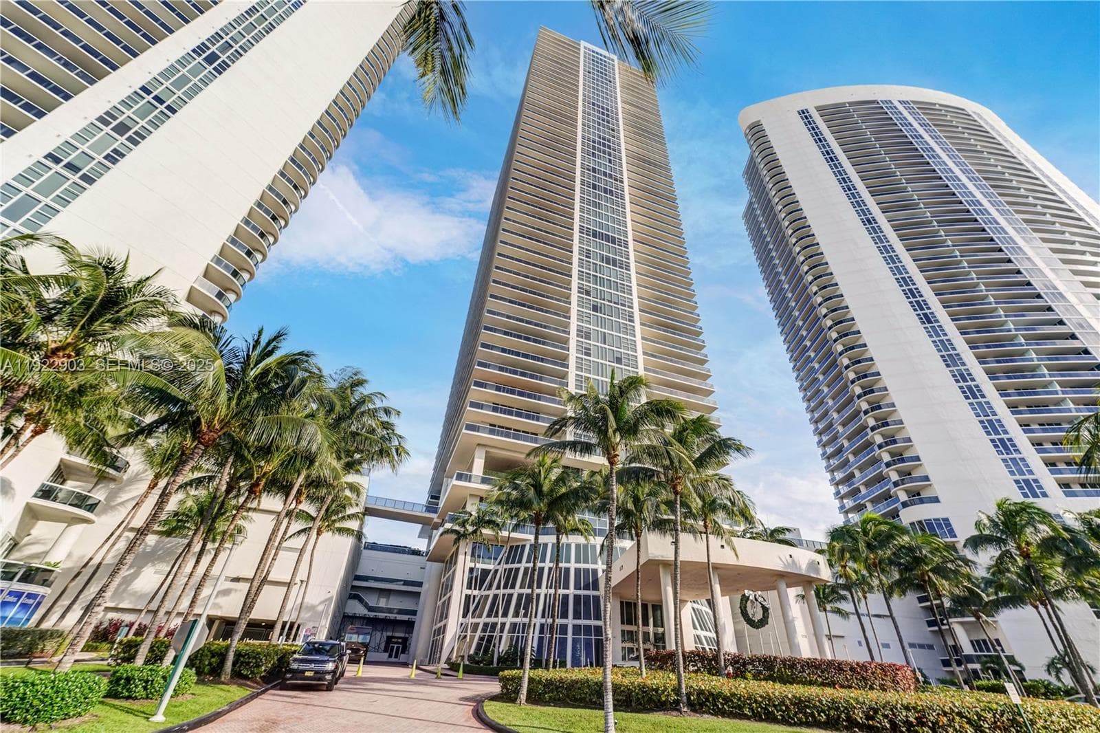 1830 S Ocean Dr # 3002, Hallandale Beach, FL 33009 photo 3