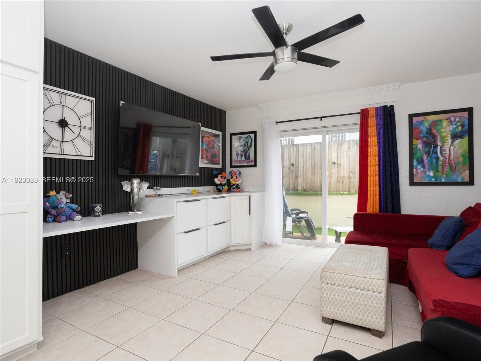 437 SW 3rd St # 2, Miami, FL 33130 photo 2
