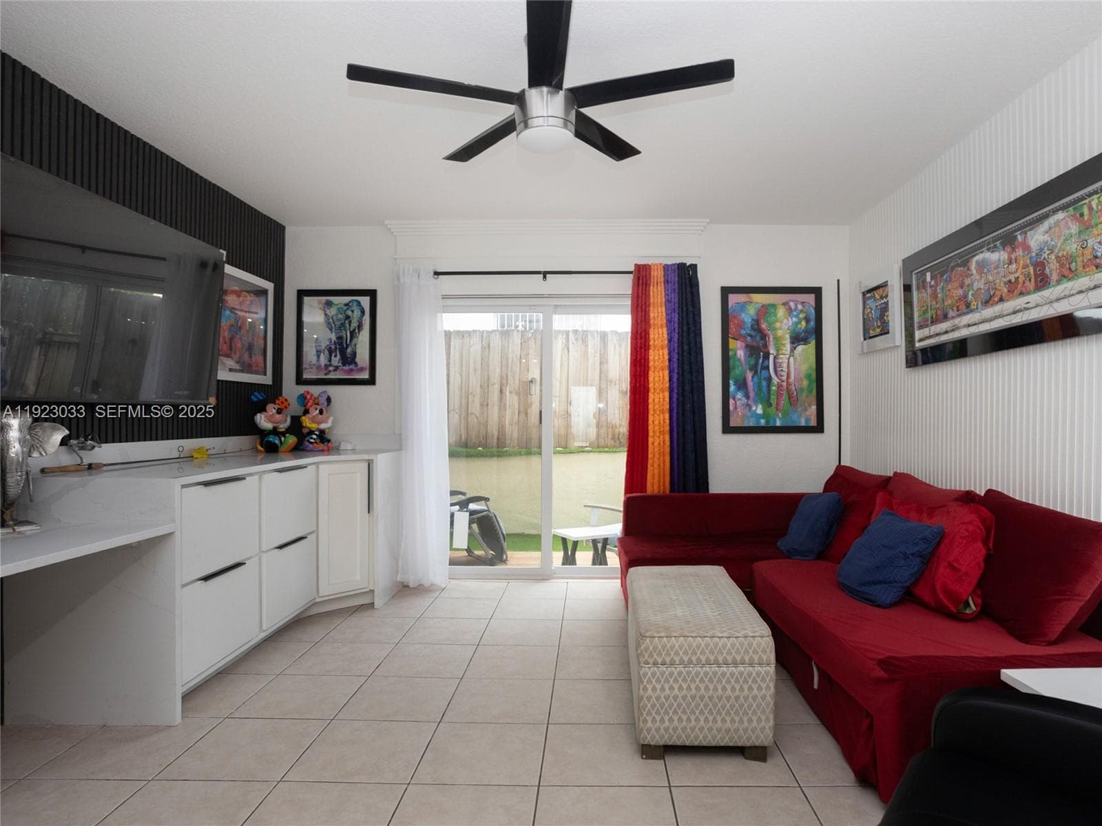 437 SW 3rd St # 2, Miami, FL 33130 photo 4