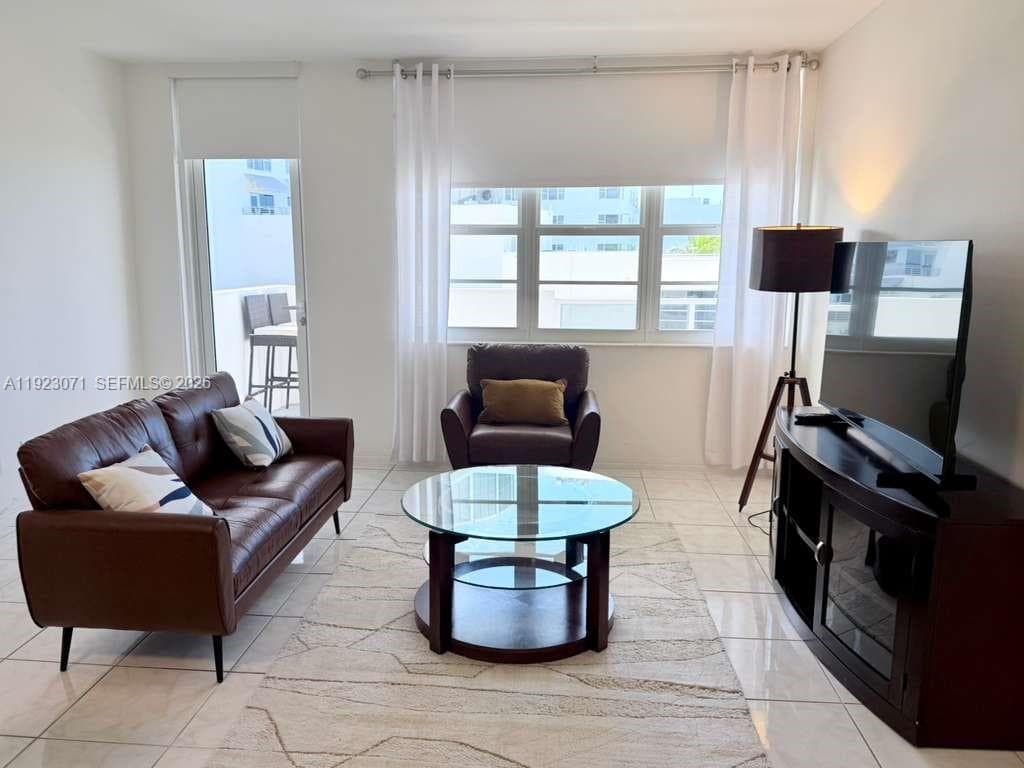 100 Lincoln Rd # 541, Miami Beach, FL 33139