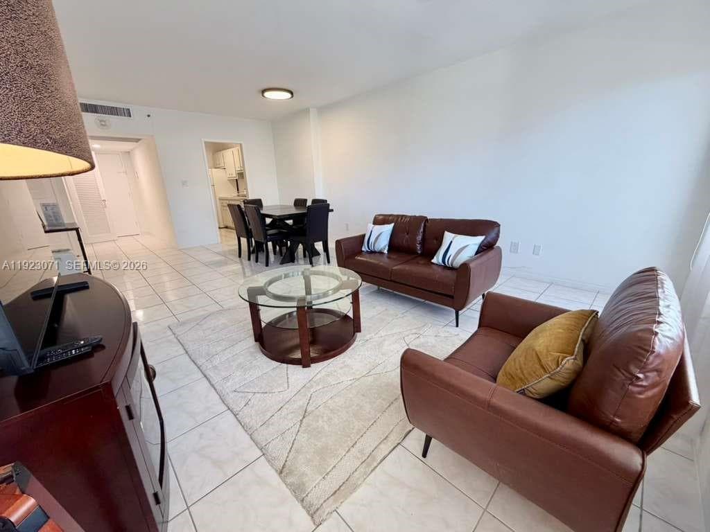 100 Lincoln Rd # 541, Miami Beach, FL 33139 photo 4
