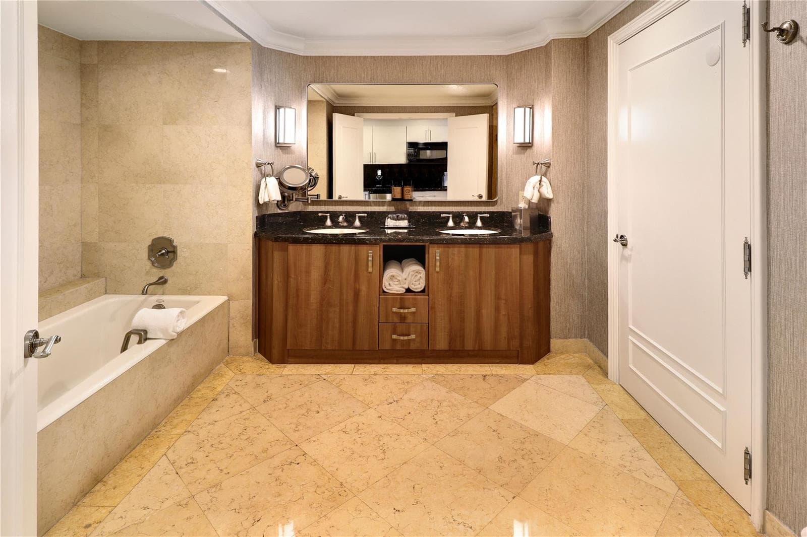 601 N Ft Lauderdale Bch Boulevard # 905, Fort Lauderdale, FL 33304 photo 3