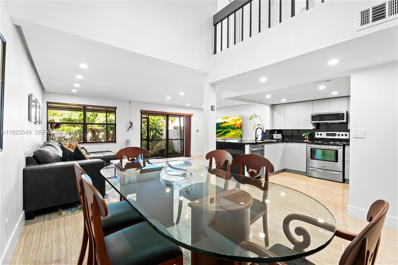 2528 N 38 Ave # D-32, Hollywood, FL 33021 photo 3