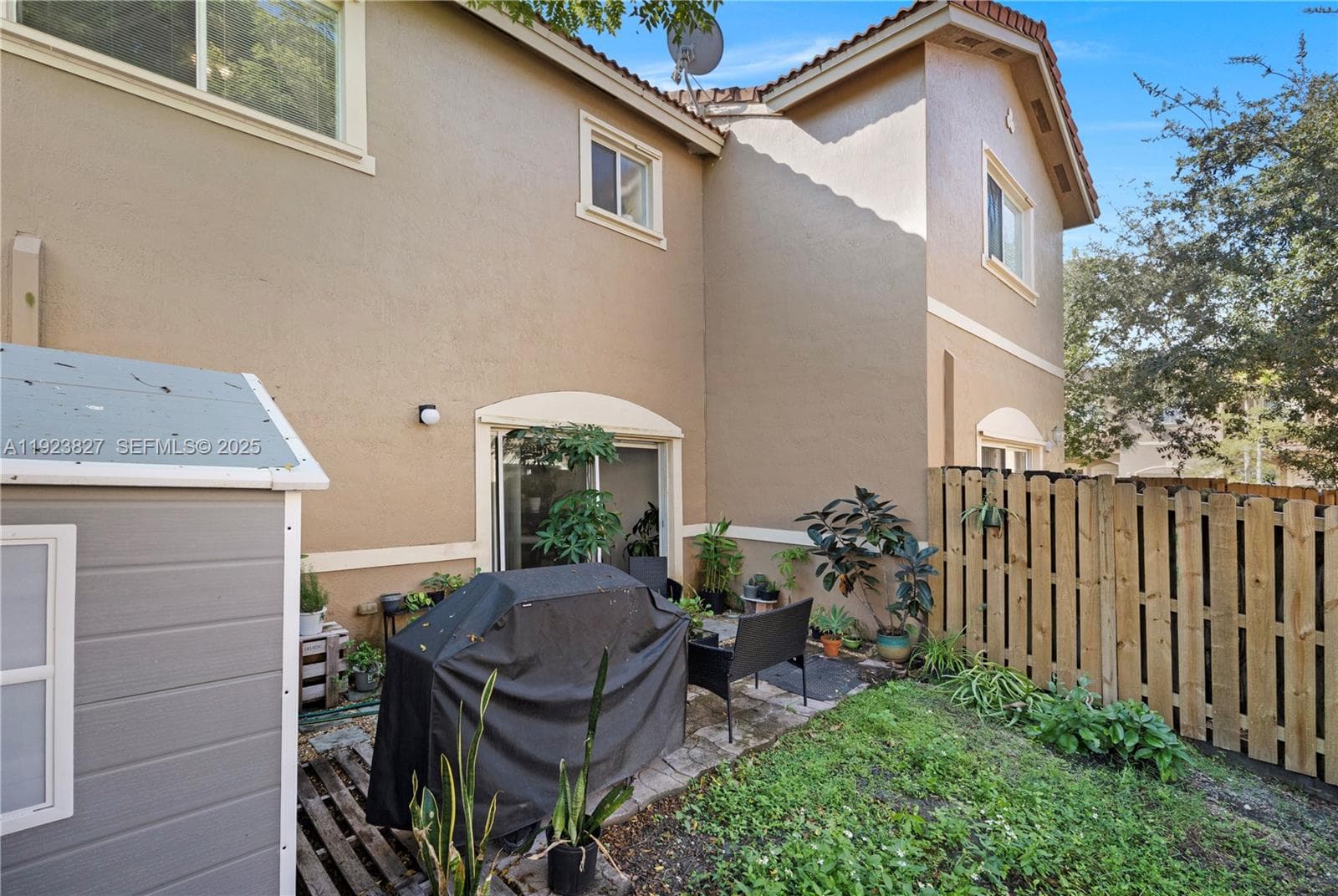 8525 SW 214th Ter, Cutler Bay, FL 33189 photo 5
