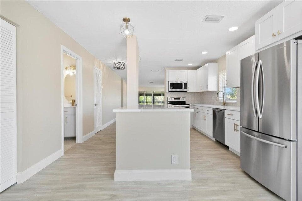 13921 Royal Palm Court # D, Delray Beach, FL 33484 photo 3