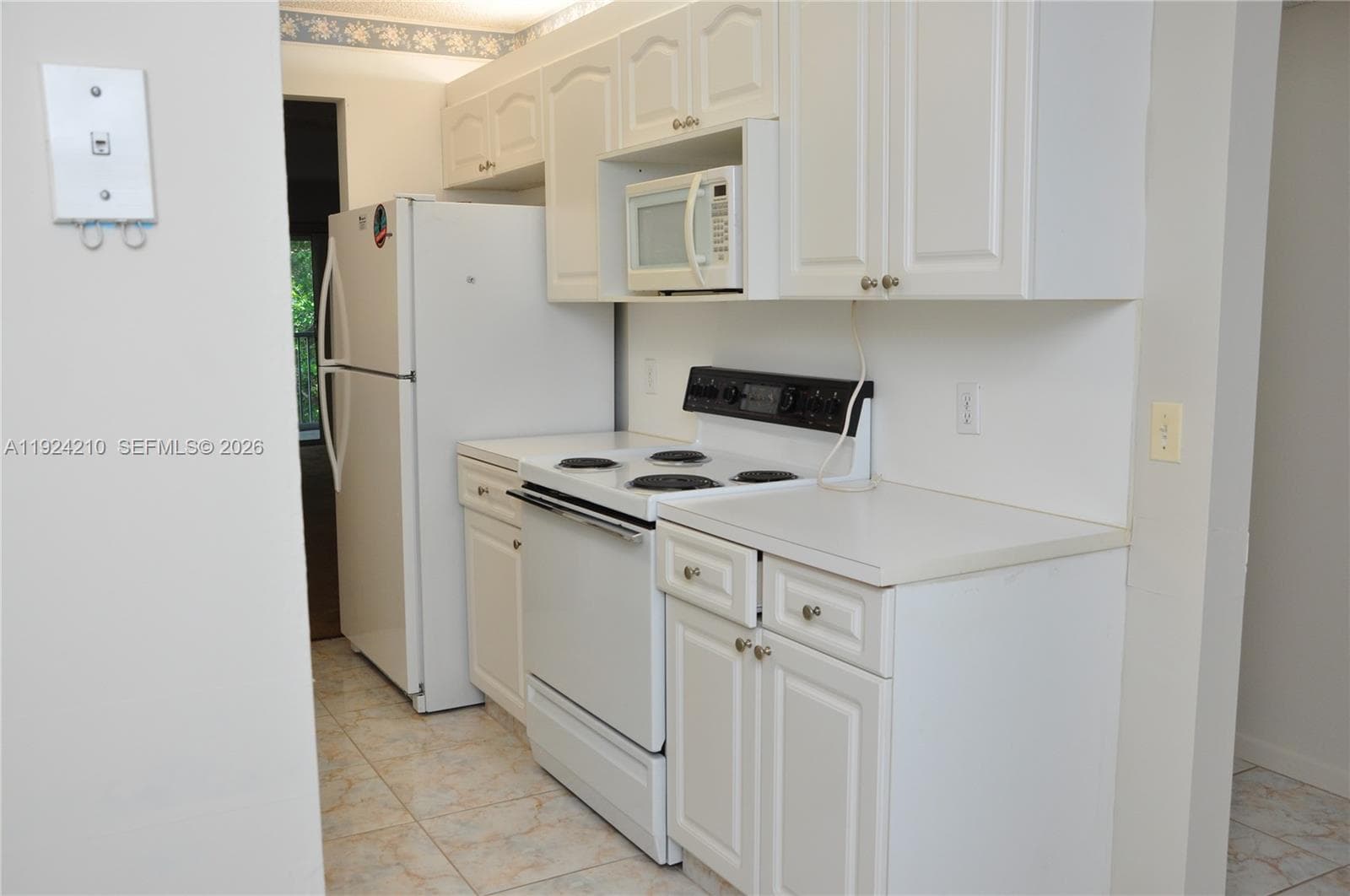13000 SW 15th Ct # 411U, Pembroke Pines, FL 33027 photo 5