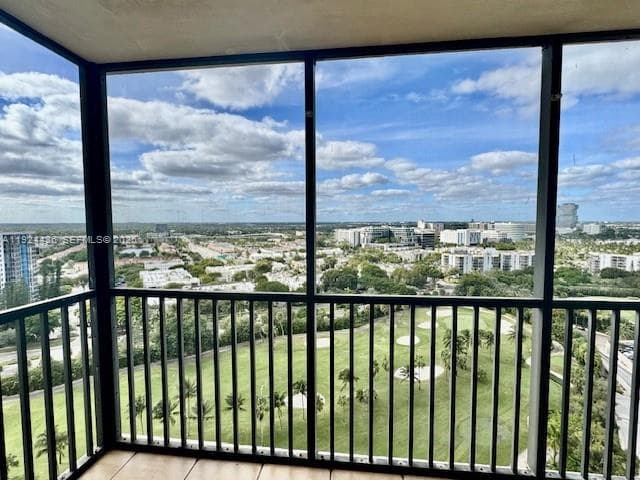 20335 W Country Club Dr # 2101, Aventura, FL 33180