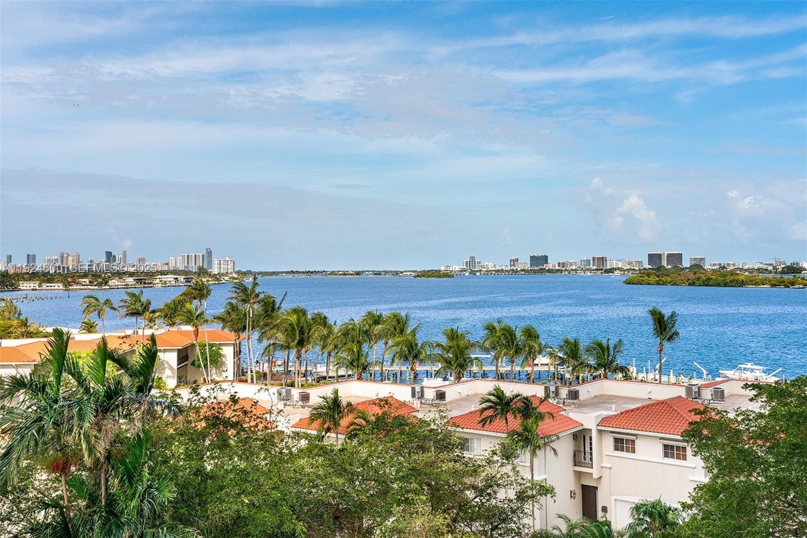4000 Towerside Ter # 705, Miami, FL 33138