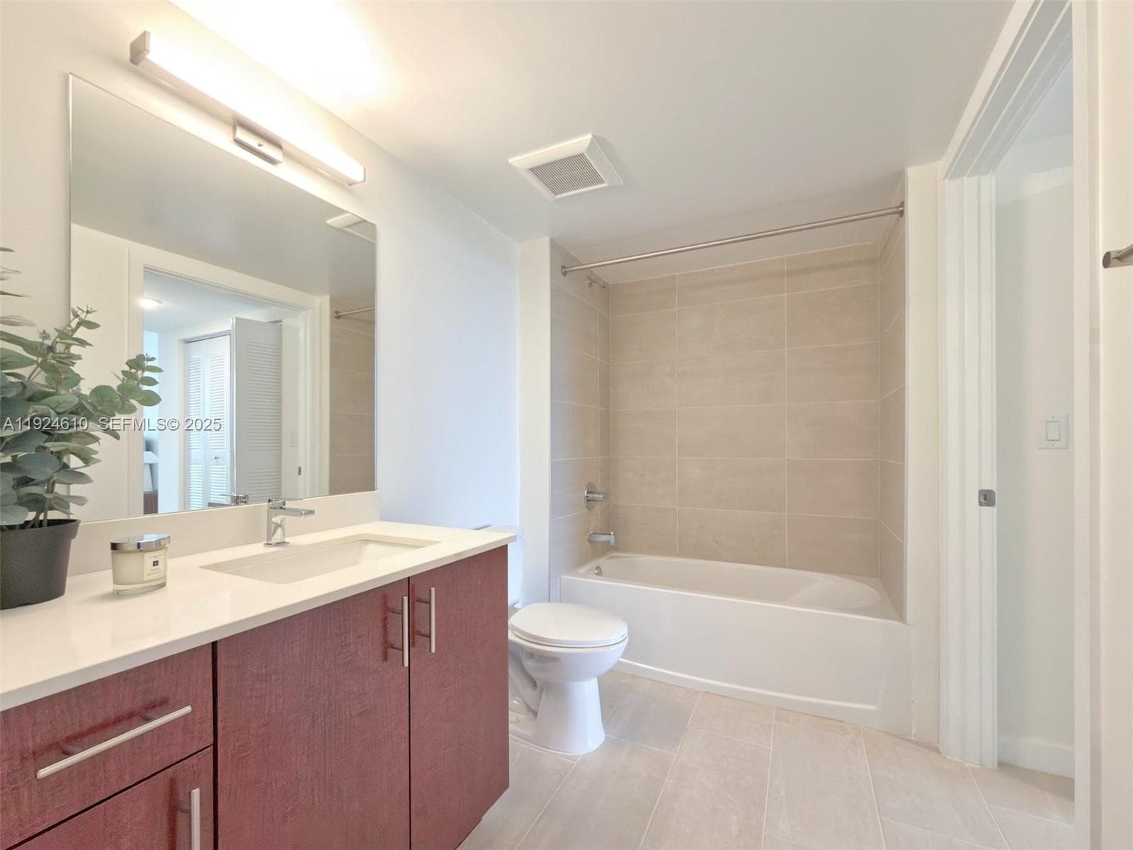 11239 NW 4th Ter # 202, Sweetwater, FL 33172 photo 4