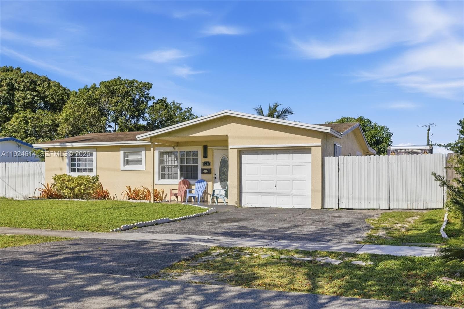 2211 NW 46th Ave, Lauderhill, FL 33313
