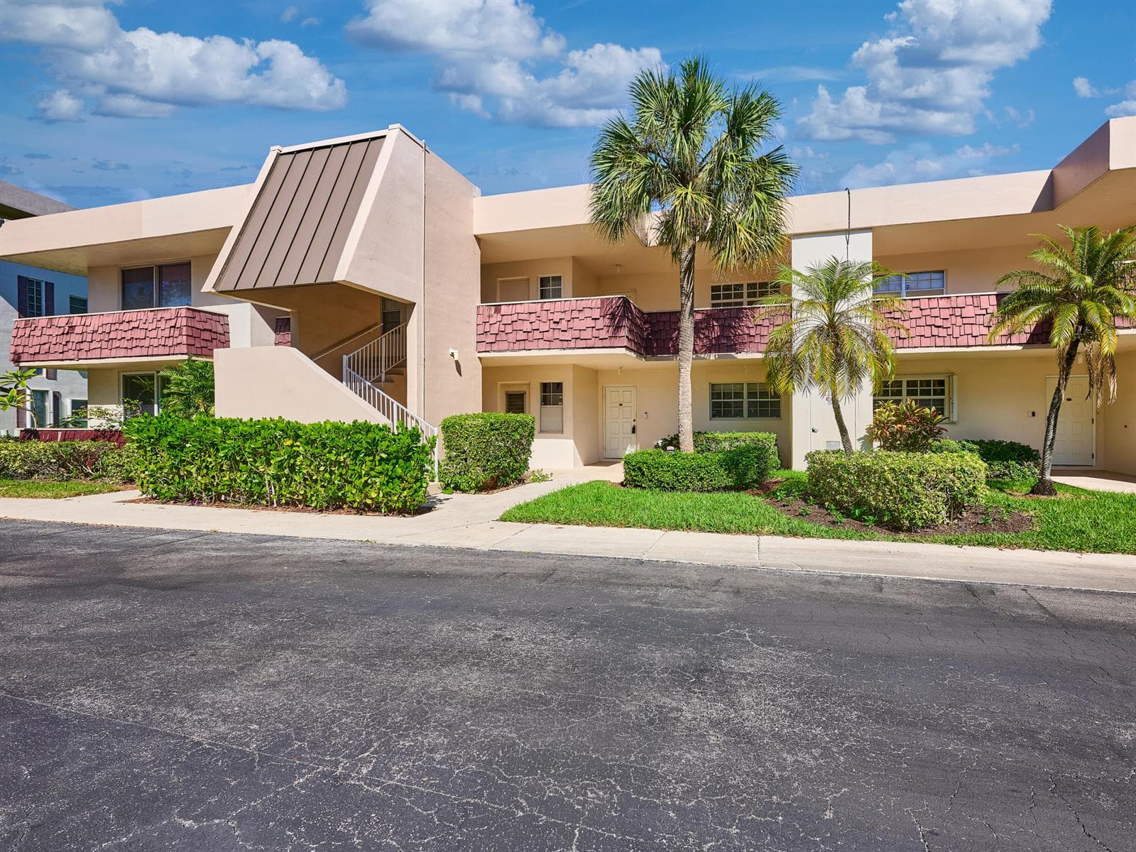 3001 S Palm Aire Drive # 107, Pompano Beach, FL 33069 photo 2
