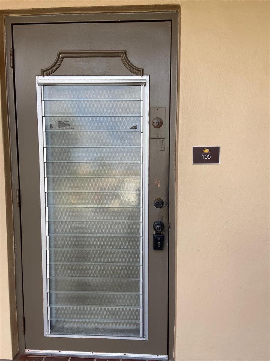 9370 SUNRISE LAKES Boulevard # 105, Sunrise, FL 33322 photo 4