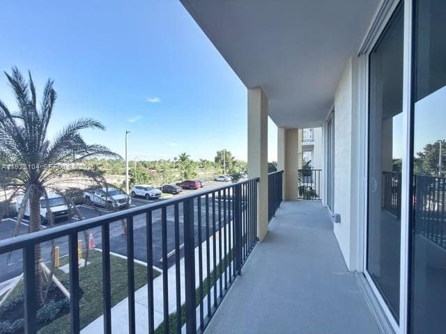 11239 NW 4th Ter # 205, Sweetwater, FL 33172 photo 4