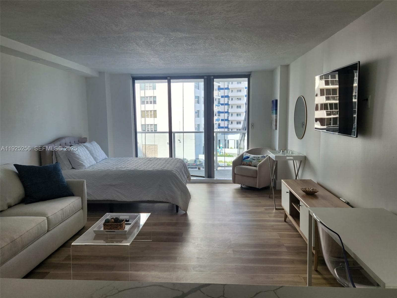 3180 S Ocean Dr # 307, Hallandale Beach, FL 33009 photo 2
