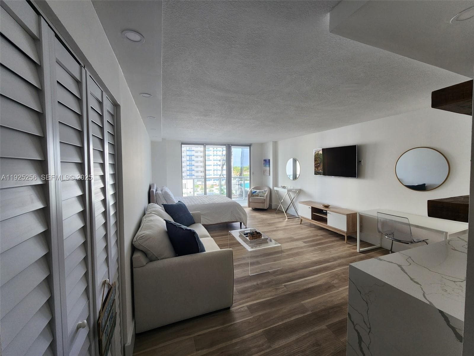 3180 S Ocean Dr # 307, Hallandale Beach, FL 33009 photo 3