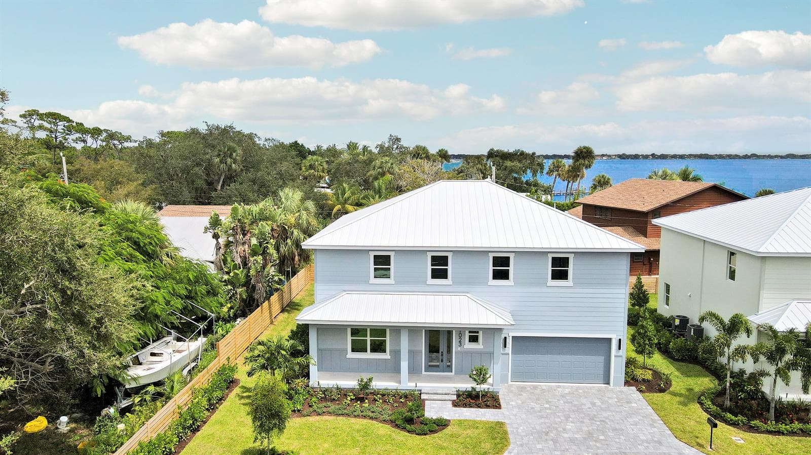1023 NE Orange Avenue, Jensen Beach, FL 34957 photo 2