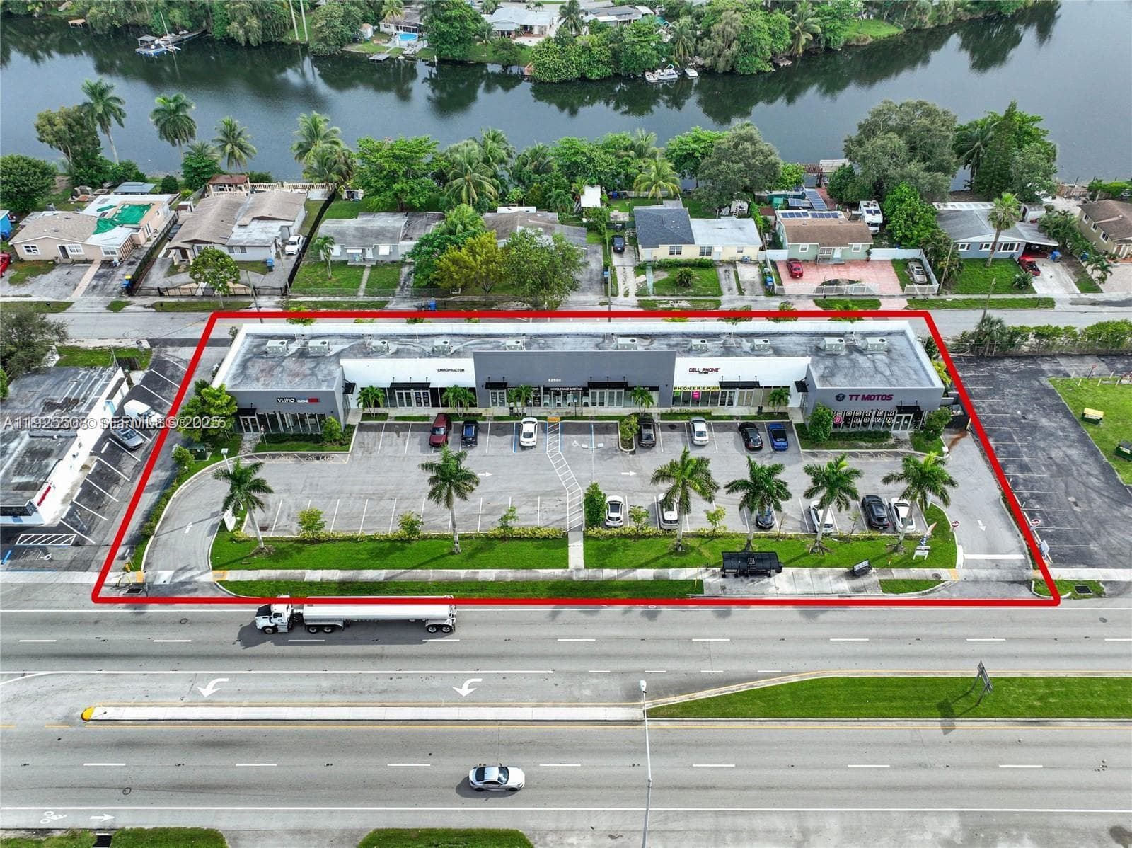 4250 W Hallandale Beach Blvd # 1, Pembroke Park, FL 33023 photo 5