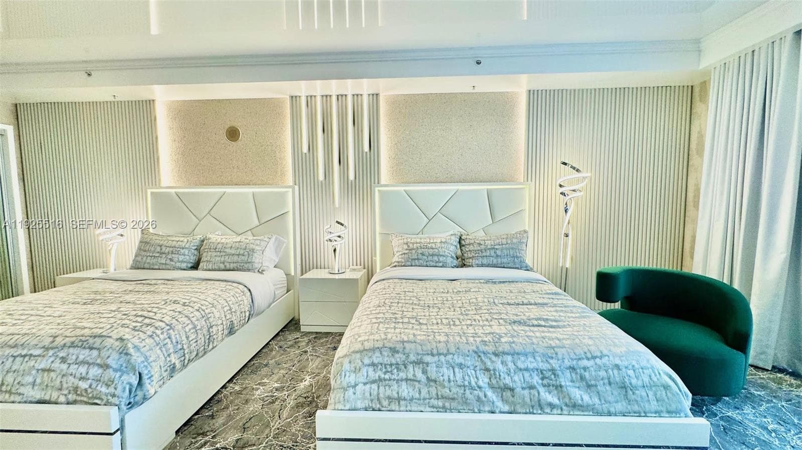 18001 Collins Ave # 2512, Sunny Isles Beach, FL 33160 photo 4