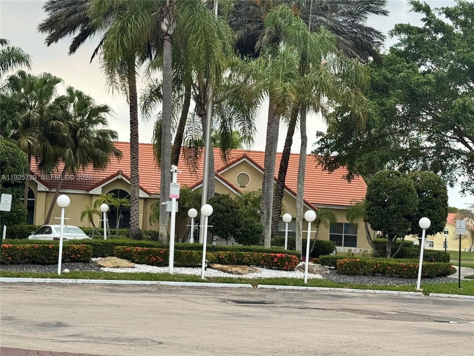 12650 Vista Isles Dr # 923, Sunrise, FL 33325