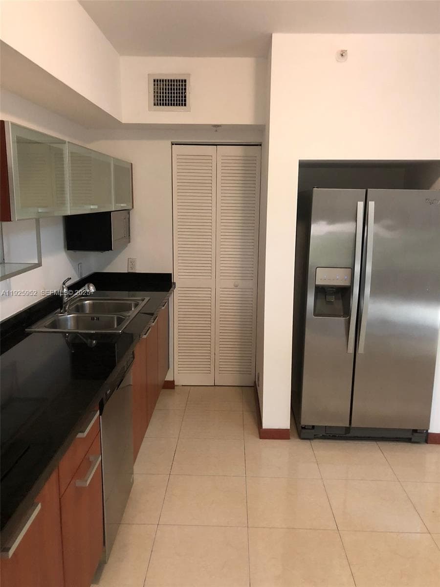 1650 Brickell Ave # 111, Miami, FL 33129 photo 5