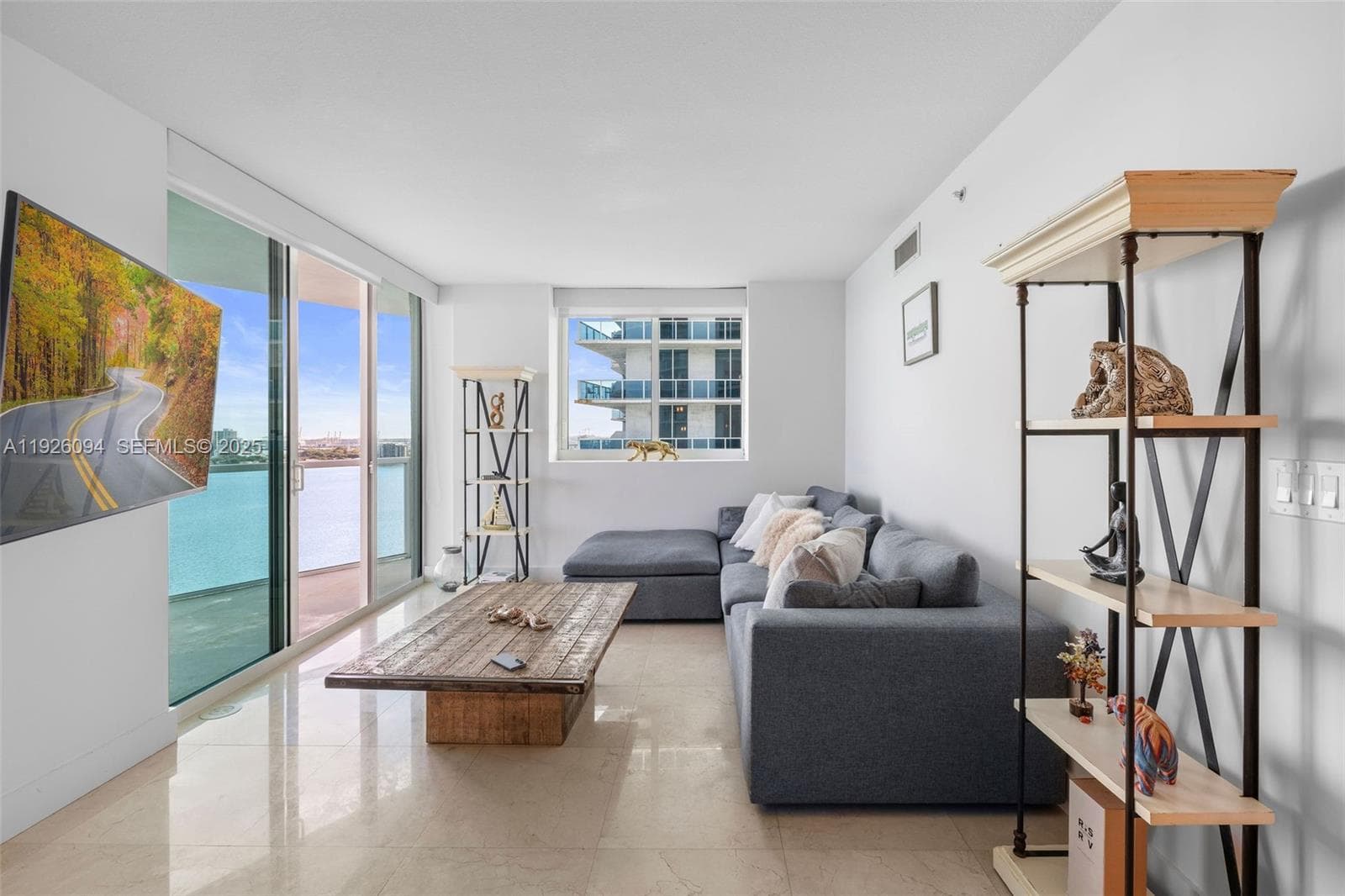 665 NE 25th St # 1801, Miami, FL 33137 photo 5