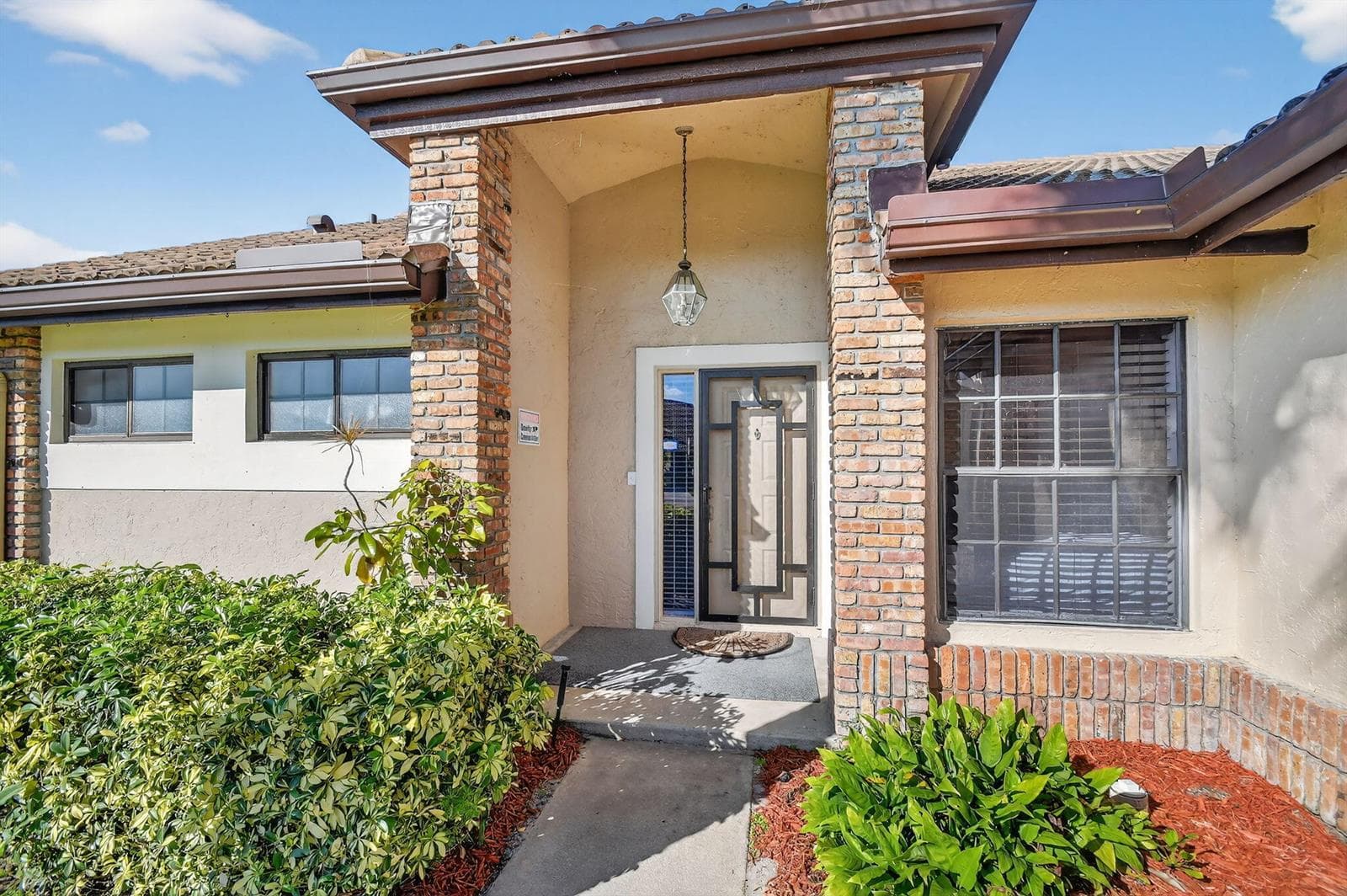 7147 Le Chalet Boulevard, Boynton Beach, FL 33472 photo 4