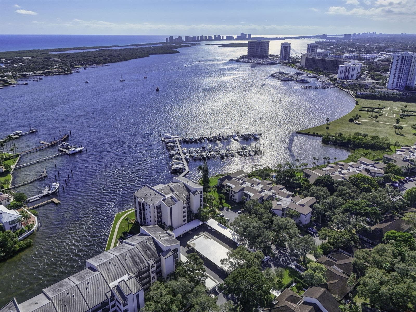 11390 Twelve Oaks Way # 420, North Palm Beach, FL 33408 photo 2