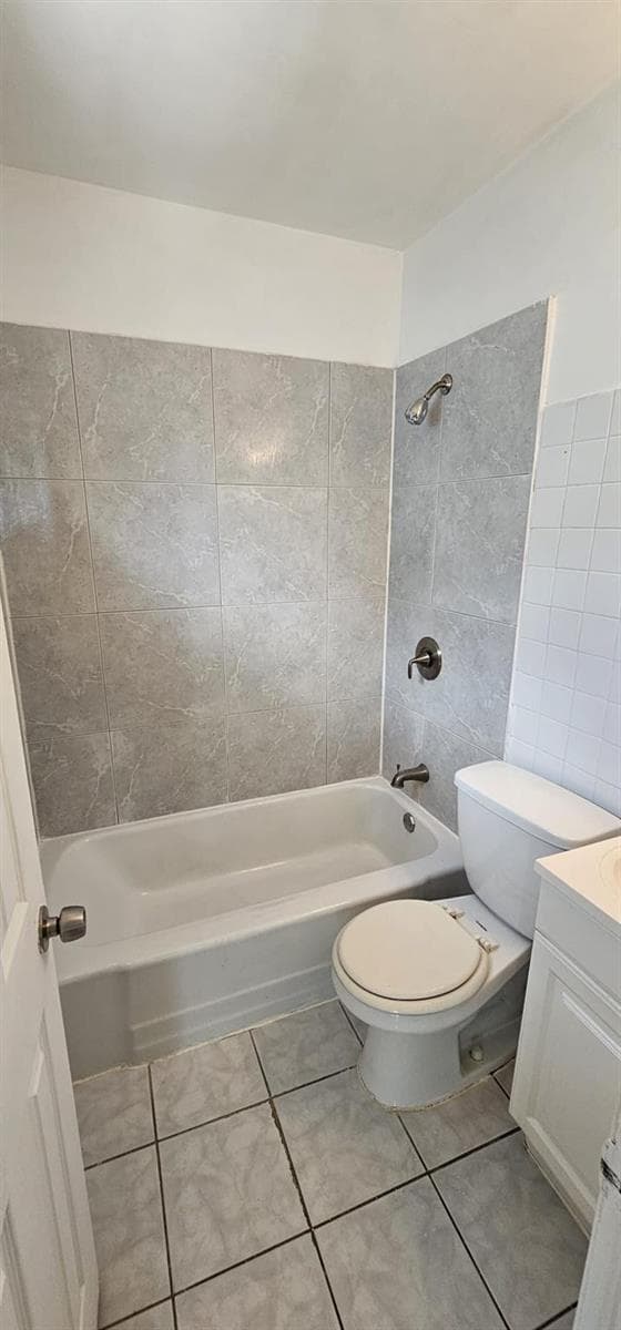 2211 Lincoln Street # 11, Hollywood, FL 33020 photo 4