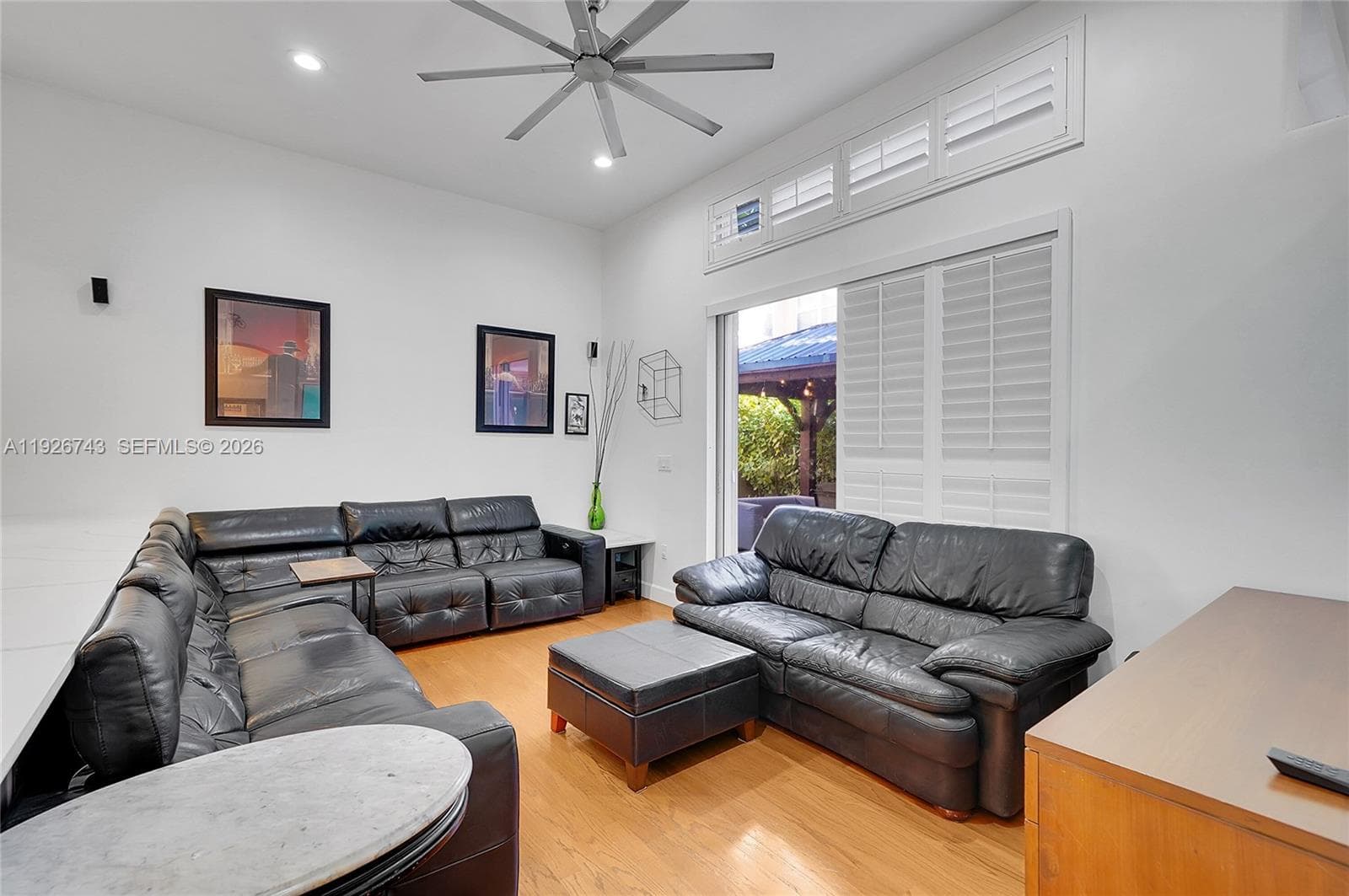 1135 Satinleaf St, Hollywood, FL 33019 photo 4
