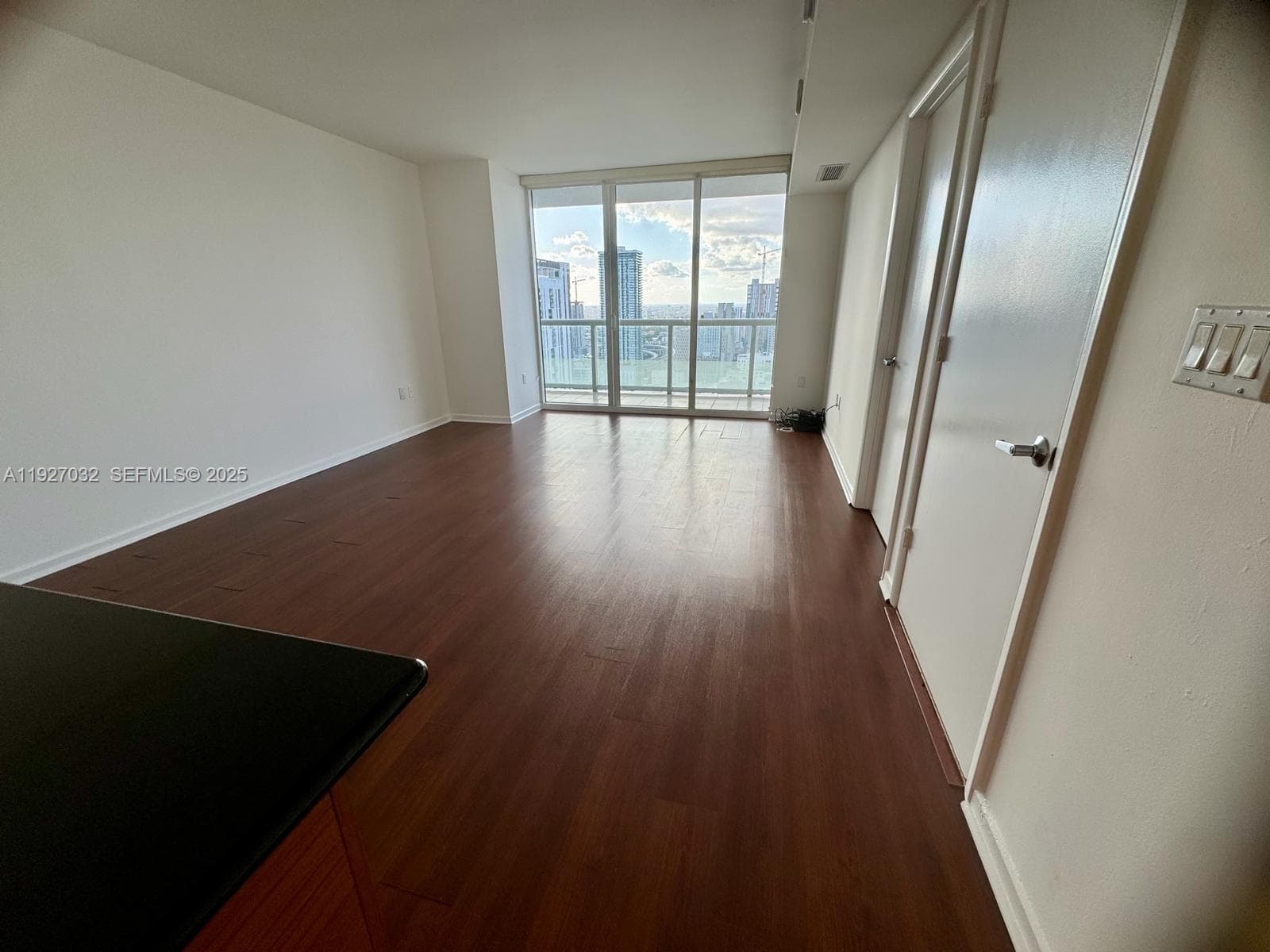 50 BISCAYNE Blvd # 3807, Miami, FL 33132 photo 3