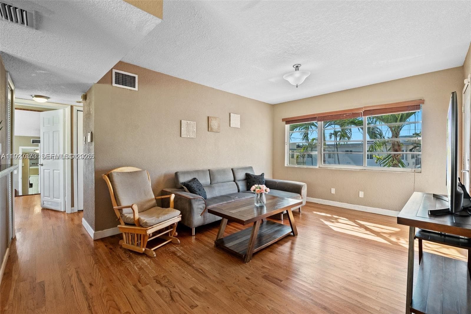 8345 Byron Ave # 6, Miami Beach, FL 33141 photo 3