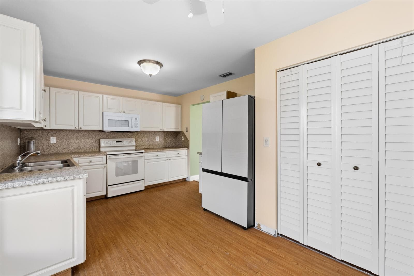 3233 Perimeter Drive # 2511, FL 33467 photo 4
