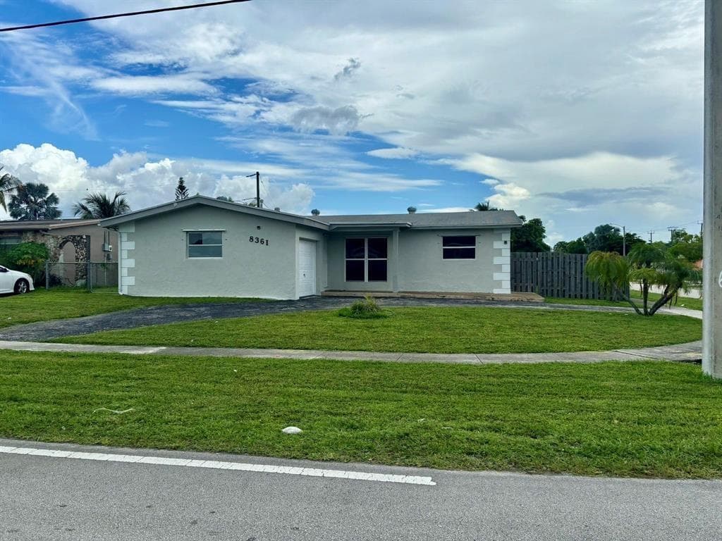 8361 NW 27th Place, Sunrise, FL 33322 photo 3