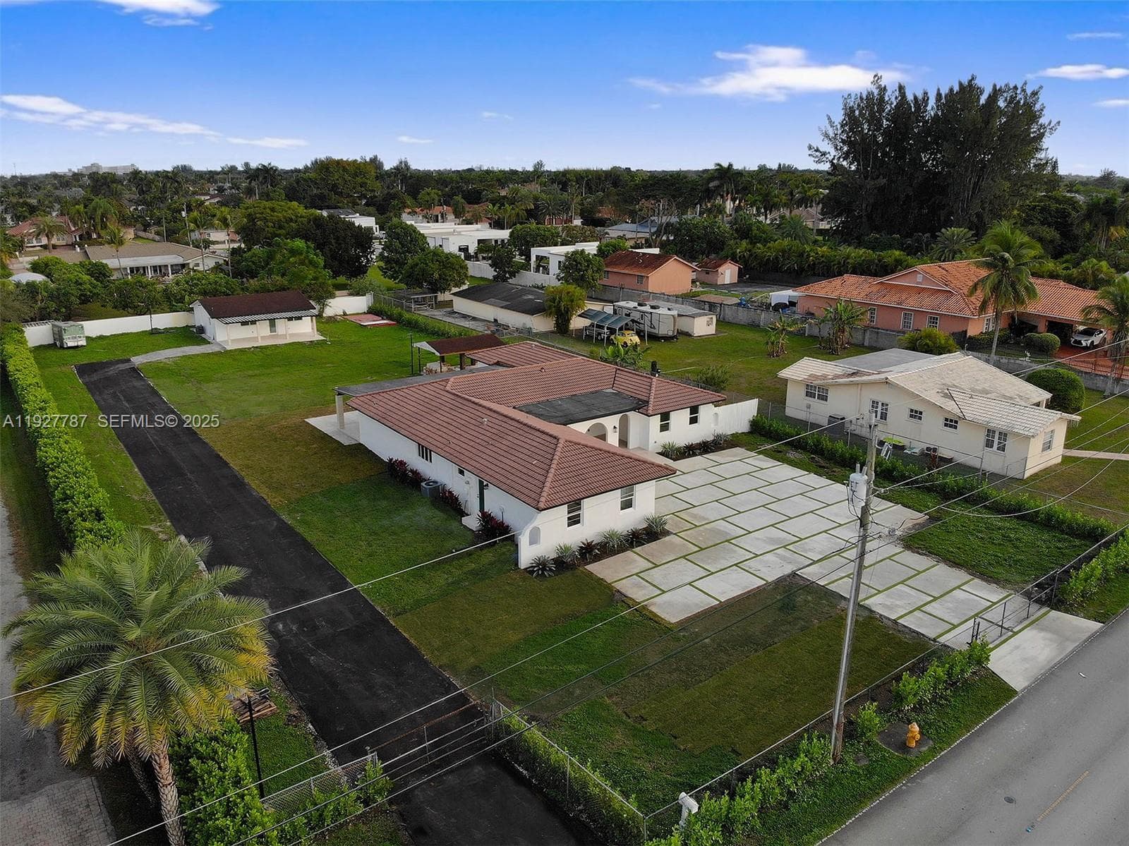 3801 SW 132nd Ave, Miami, FL 33175 photo 4
