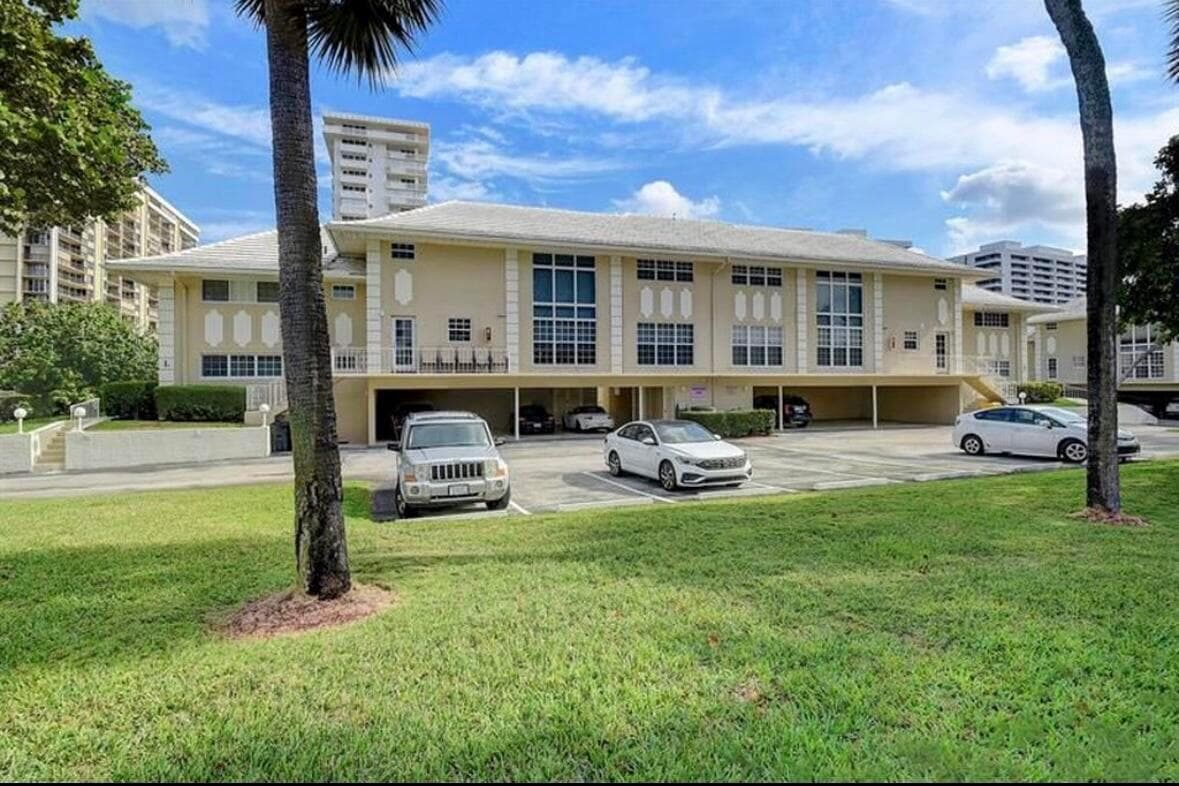 1299 S Ocean Boulevard # L5, Boca Raton, FL 33432