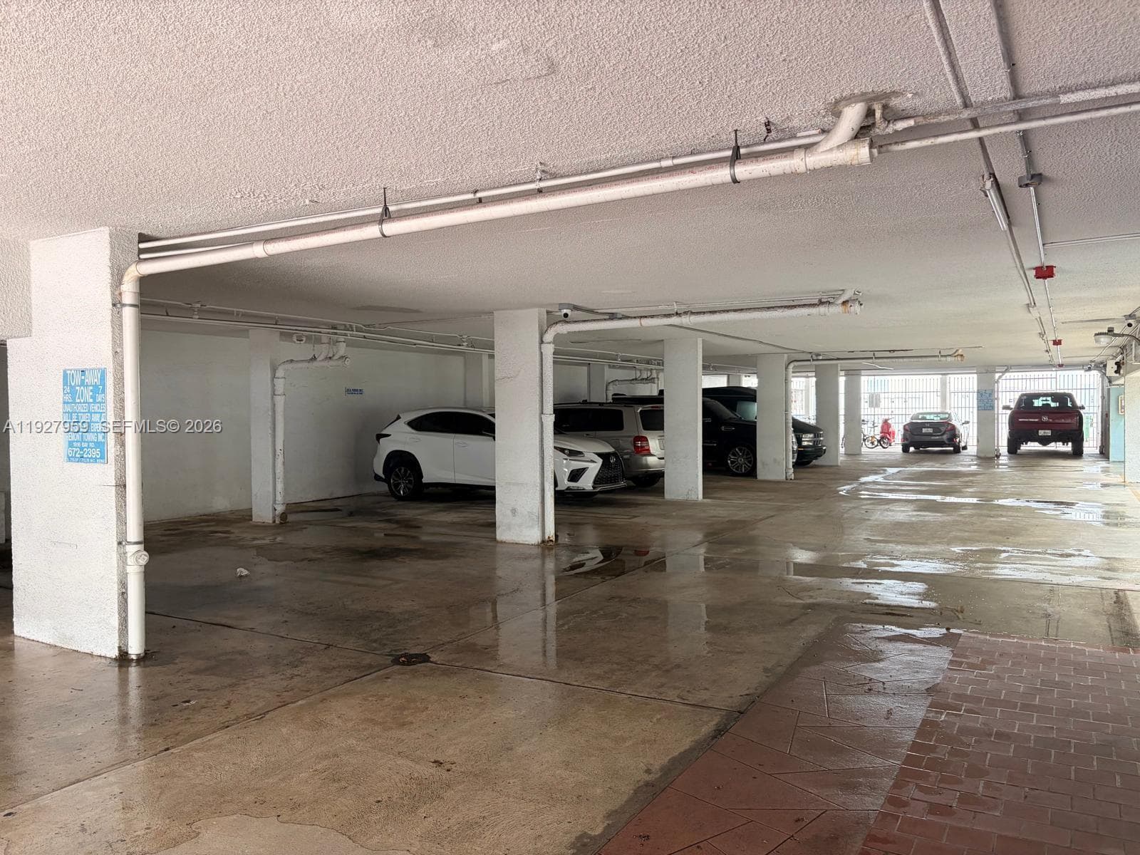 335 Collins Ave # 302, Miami Beach, FL 33139 photo 3