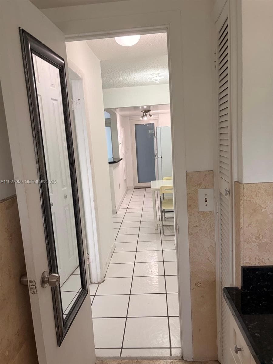 335 Collins Ave # 302, Miami Beach, FL 33139 photo 5
