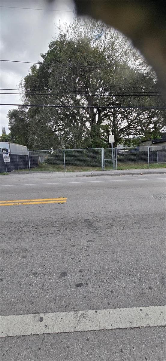 2948 NW 46th Street, Miami, FL 33142 photo 4
