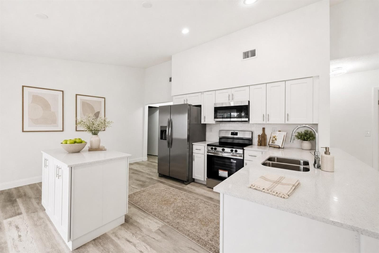 905 NW 22nd Avenue, Delray Beach, FL 33445 photo 3