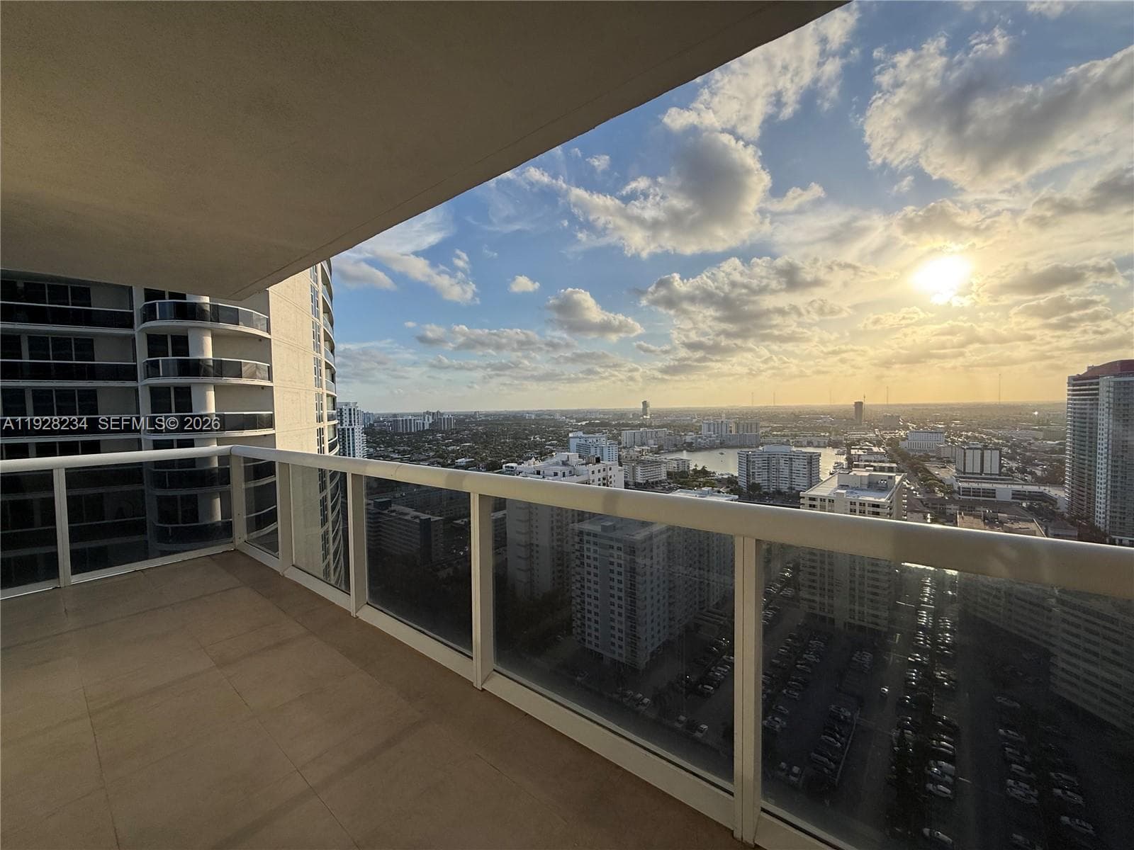 1830 S Ocean Dr # 3006, Hallandale Beach, FL 33009 photo 3