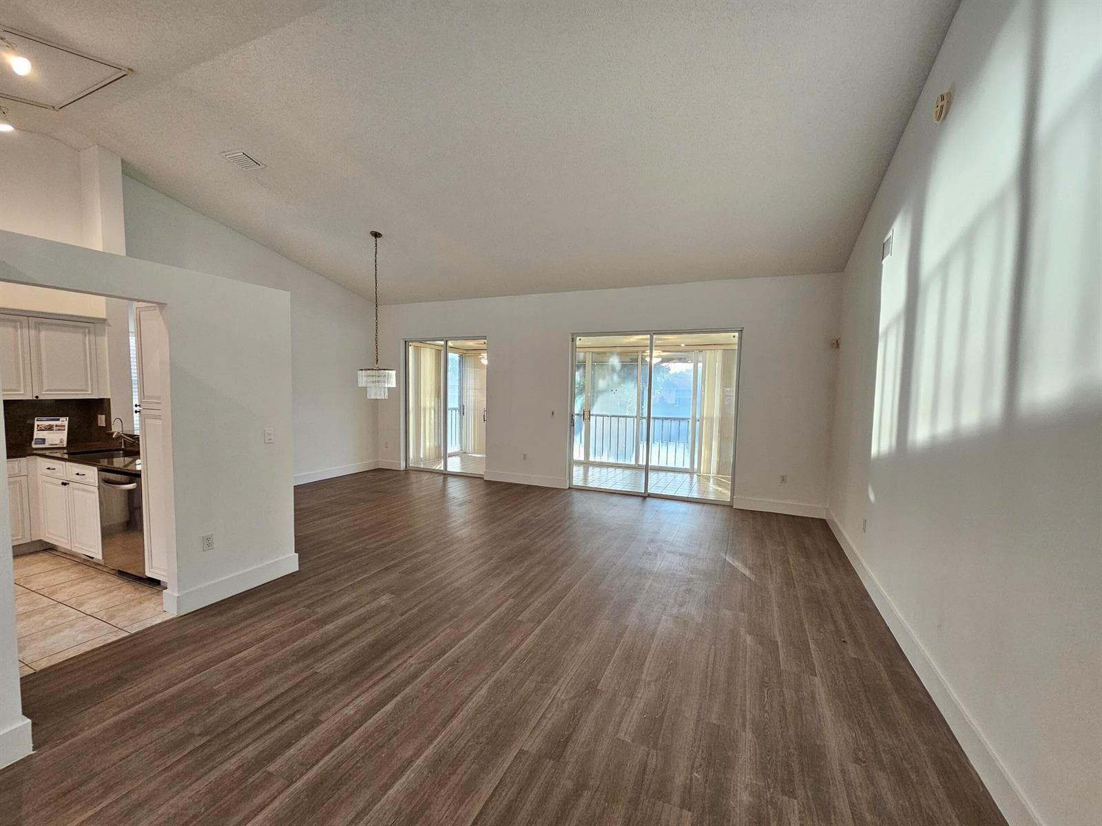 9637 Shadybrook Drive # 201, Boynton Beach, FL 33437 photo 5