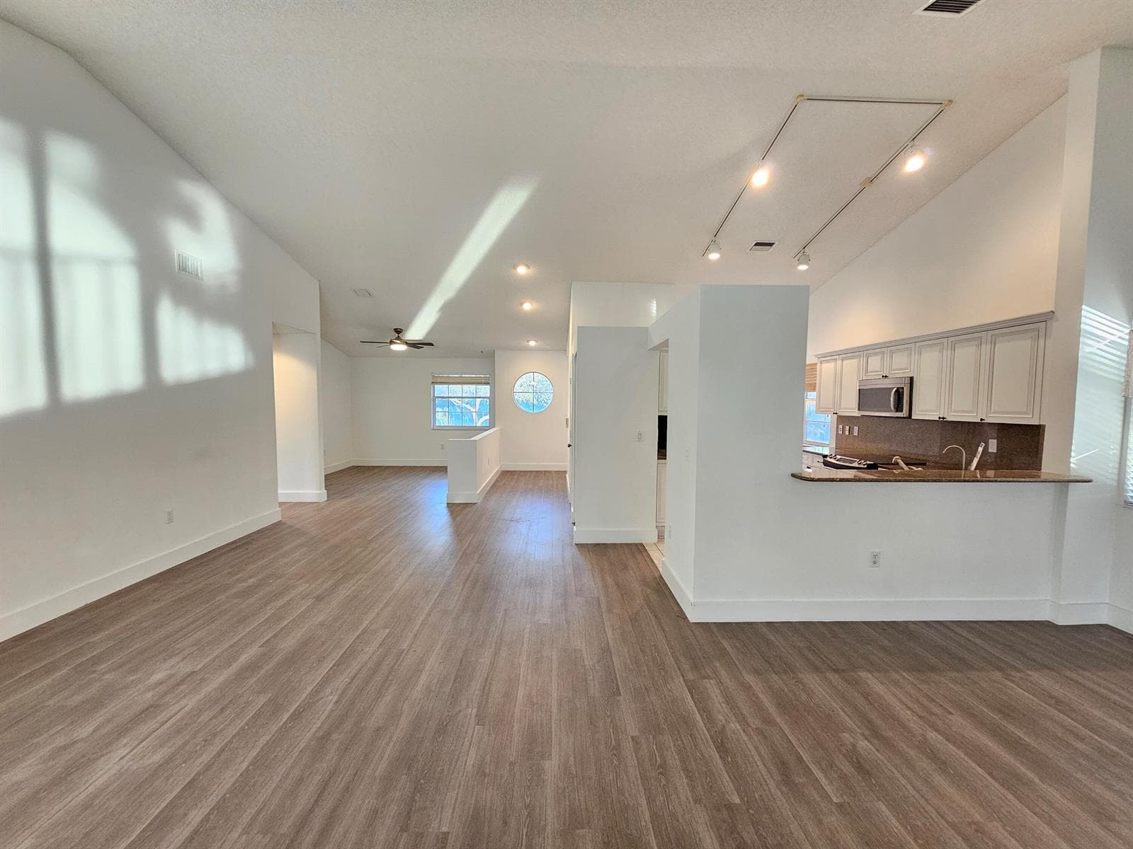 9637 Shadybrook Drive # 201, Boynton Beach, FL 33437 photo 4