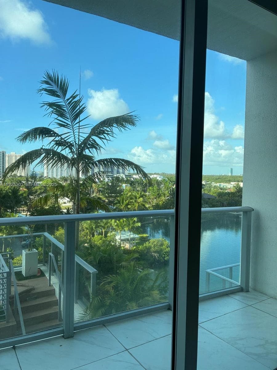 300 Sunny Isles Blvd # 4-506, Sunny Isles Beach, FL 33160 photo 2