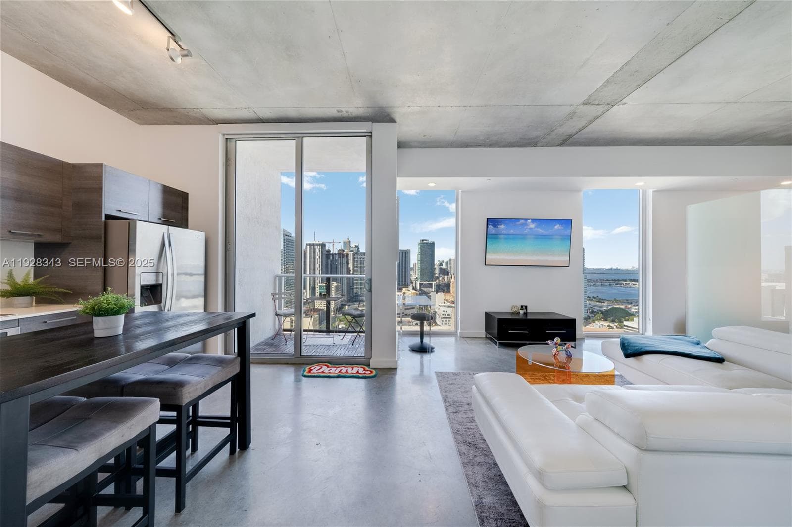 151 SE 1st St # 3008, Miami, FL 33131